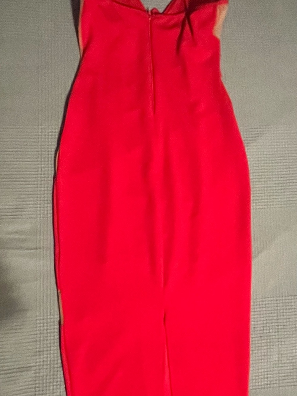 Red Mesh Panel Bodycon Dress - Picture 2 of 3